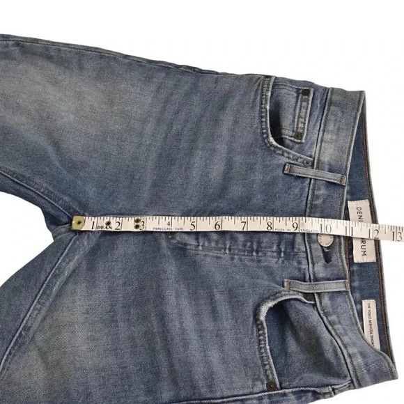 Aritzia Denim Forum The Yoko Bermuda Jean Short Denim Blue Size 25 - Picture 14 of 16